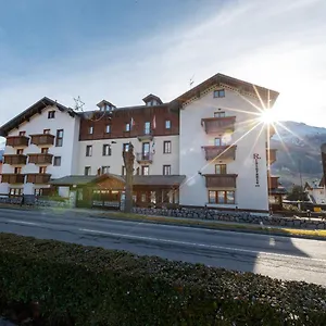 Rina Hotel