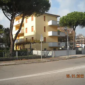 Amanda Trilocali 3*, Lido Adriano Italien
